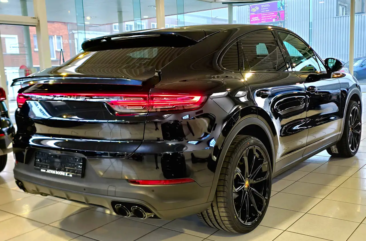 Porsche Cayenne - 5