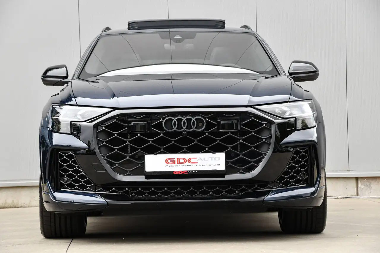 Audi RS Q8 - 3