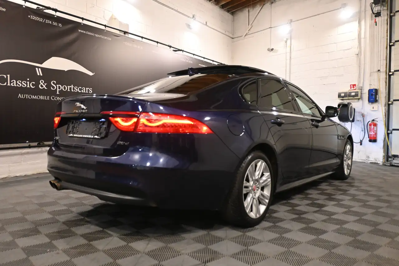 Jaguar XF - 5