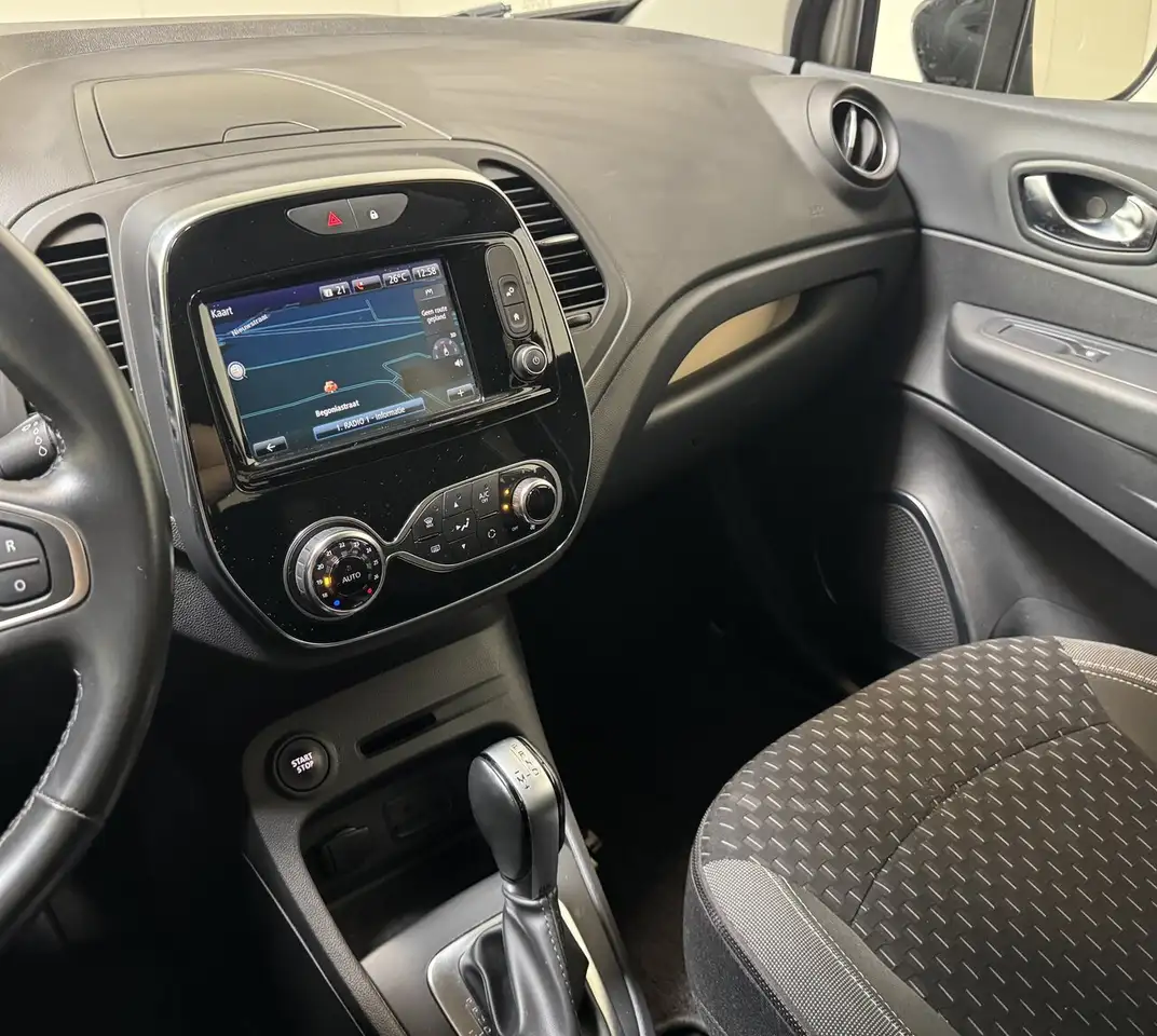 Renault Captur - 12