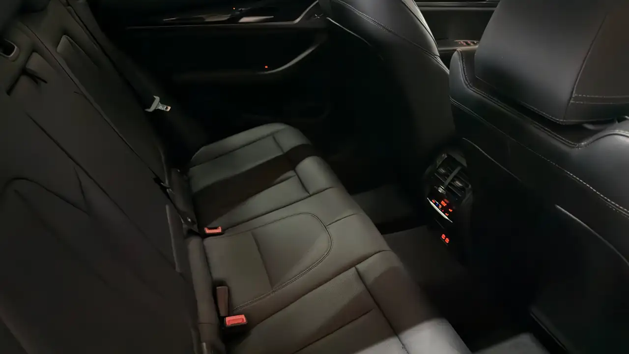 BMW X3 - 11