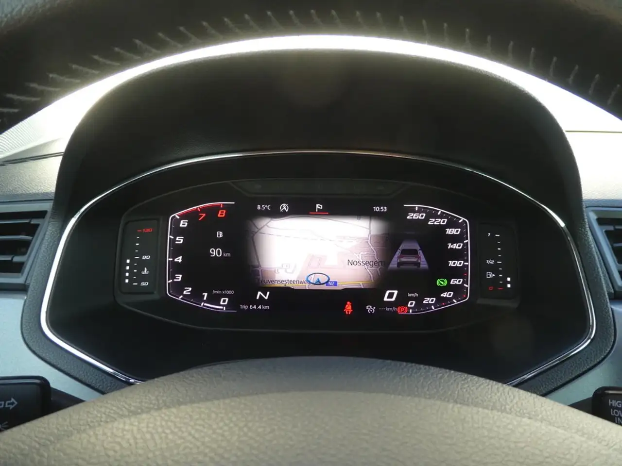 SEAT Arona - 9