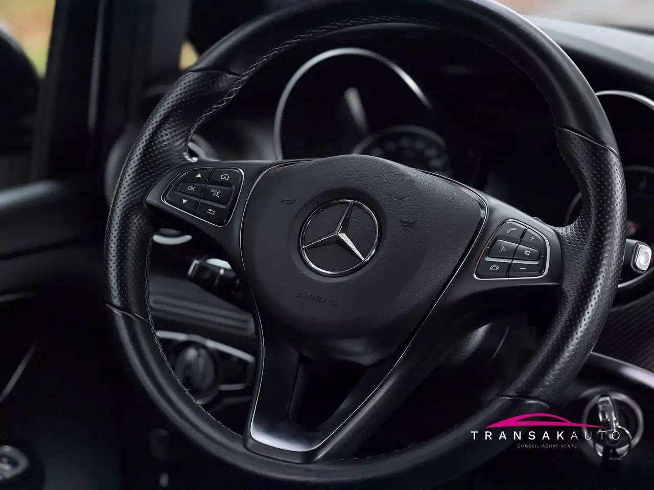 Mercedes-Benz V 220 - 9