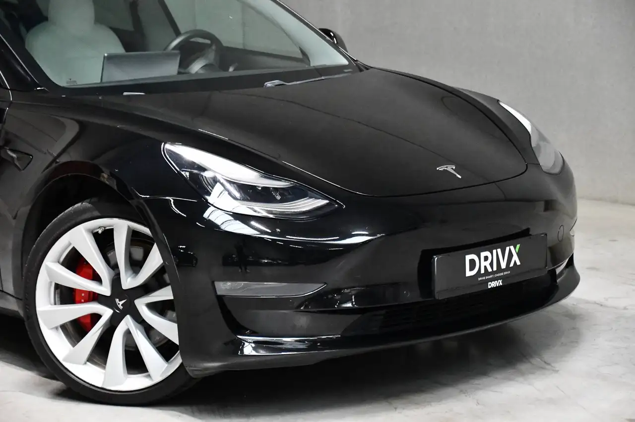 Tesla Model 3 - 2