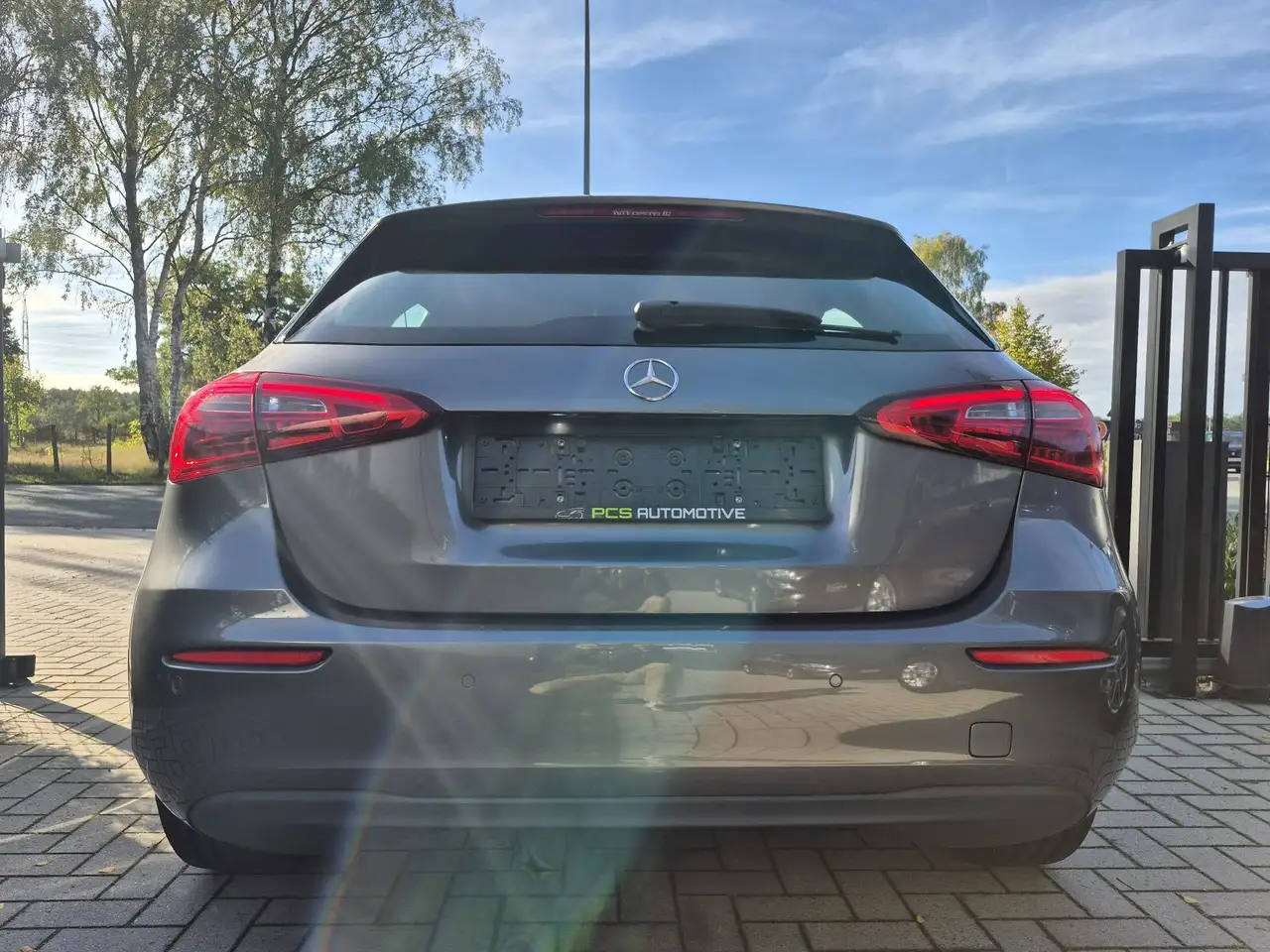 Mercedes-Benz A 180 - 4