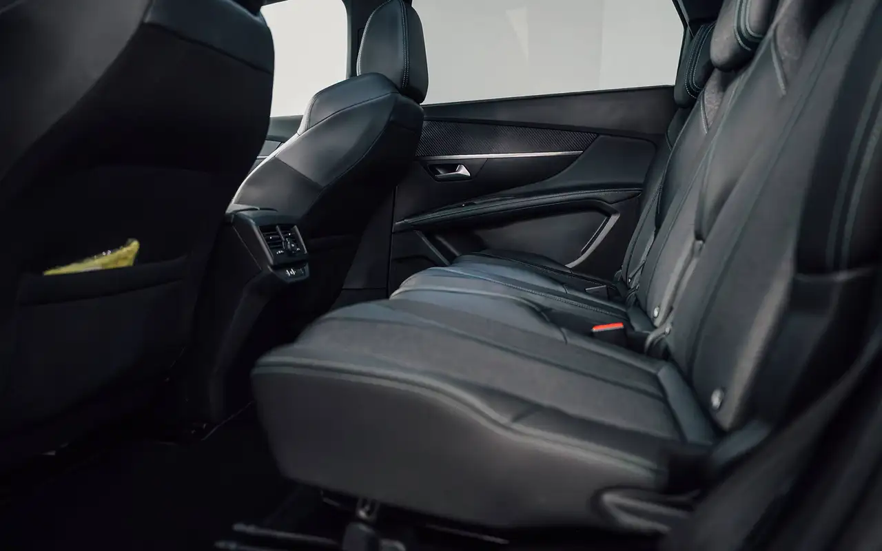 Peugeot 5008 - 9