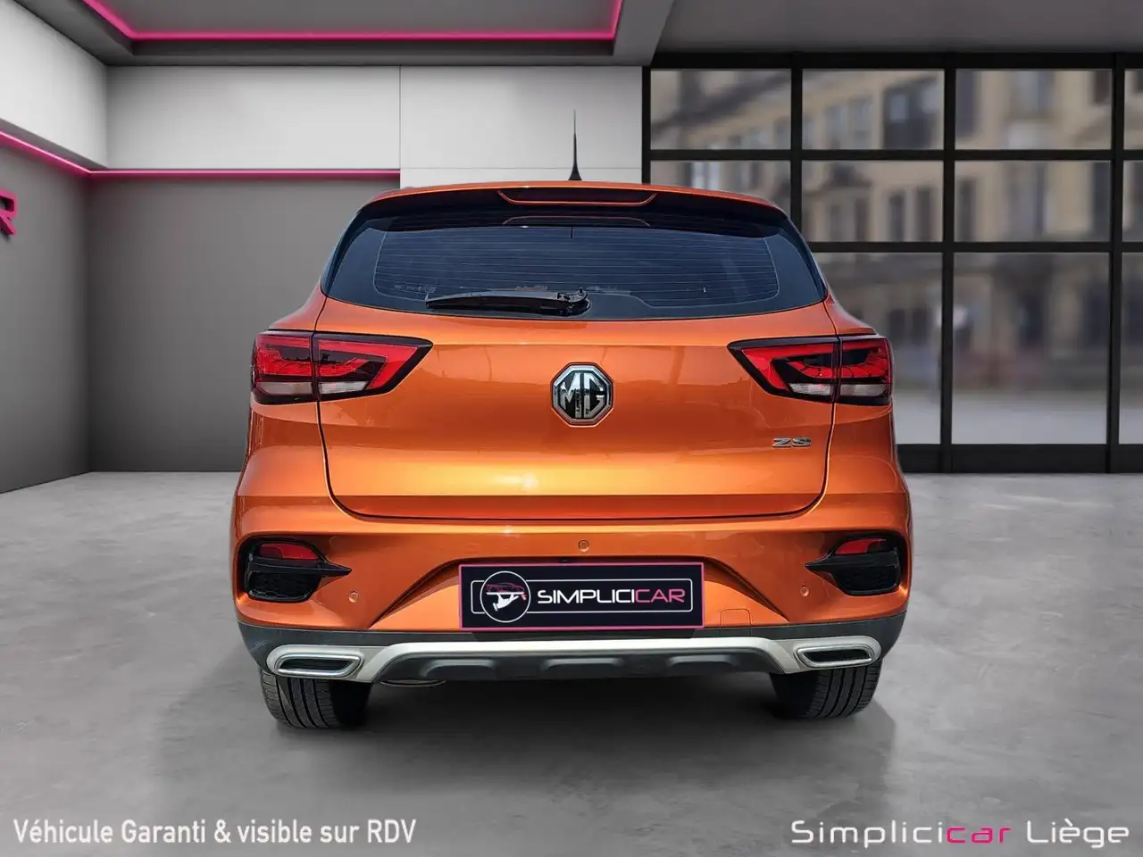 MG ZS - 6