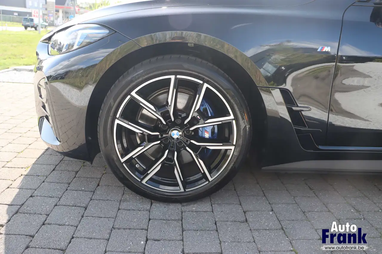 BMW i4 - 4