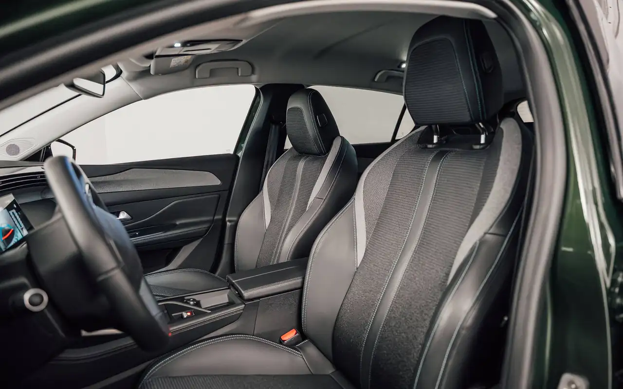 Peugeot 308 - 10