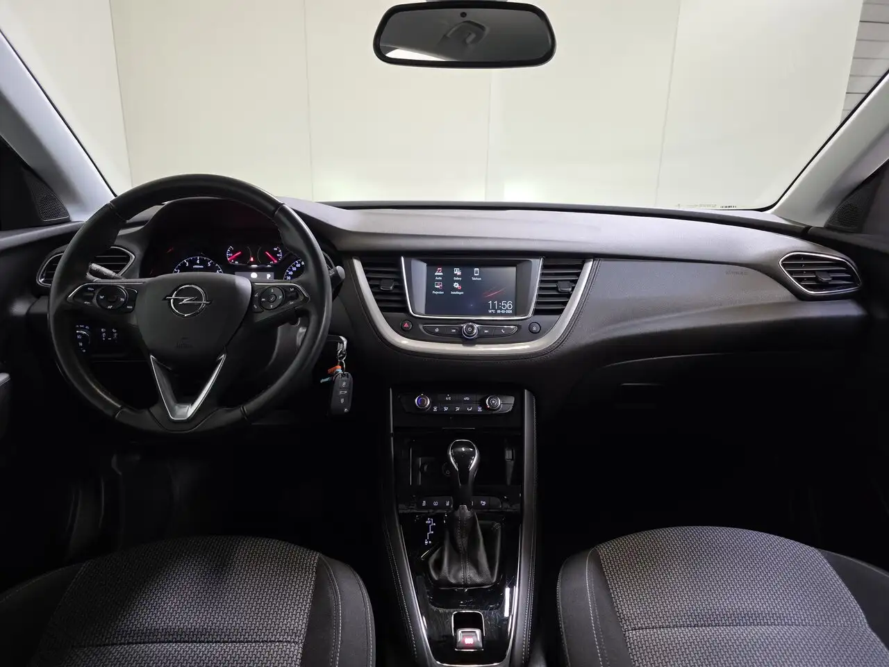 Opel Grandland X - 11
