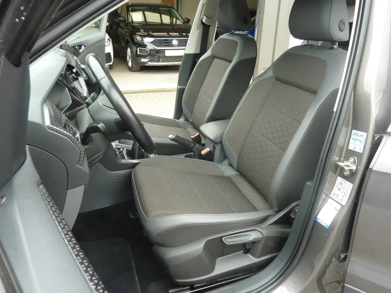Volkswagen T-Cross - 7