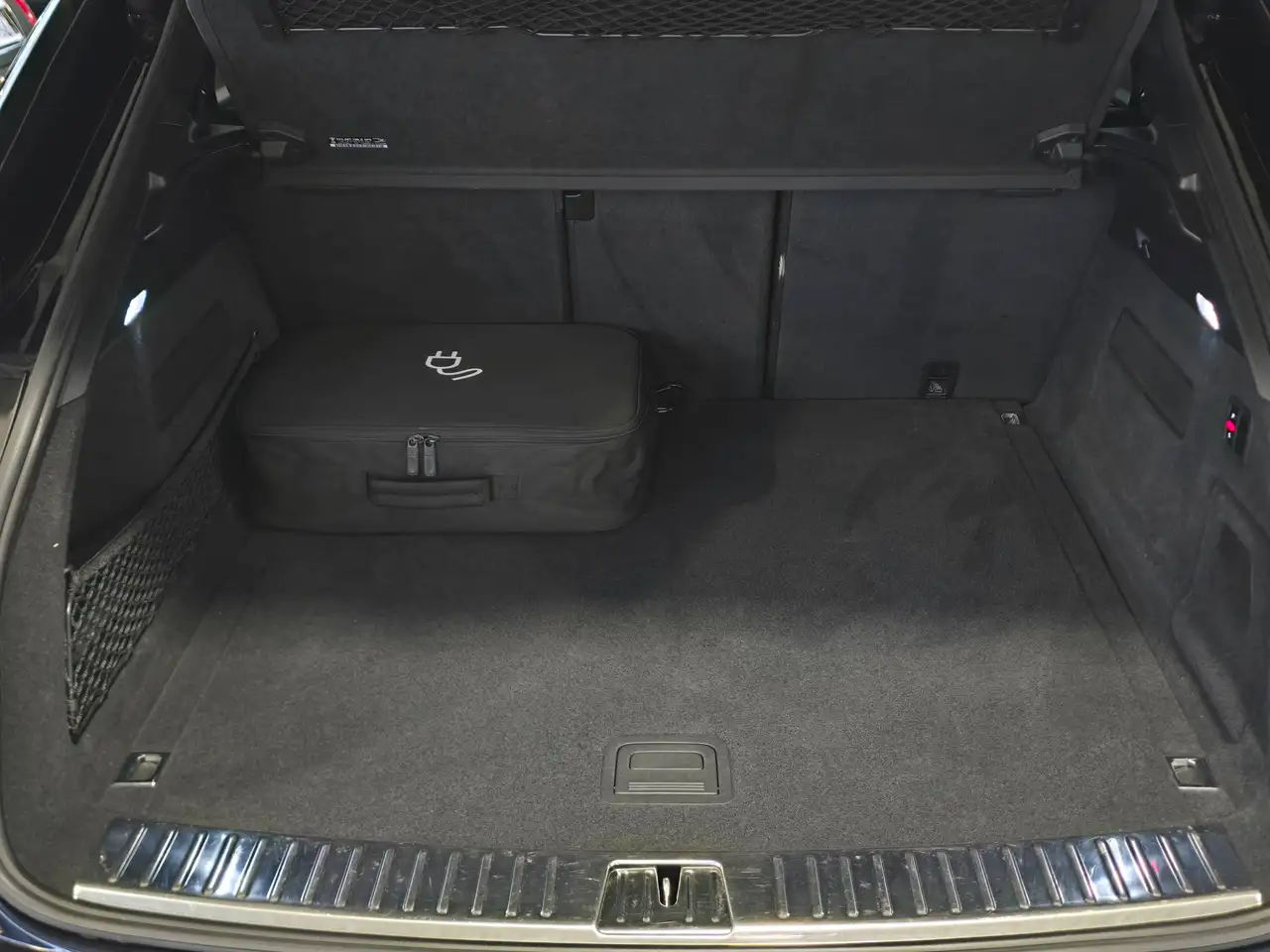 Porsche Cayenne - 12