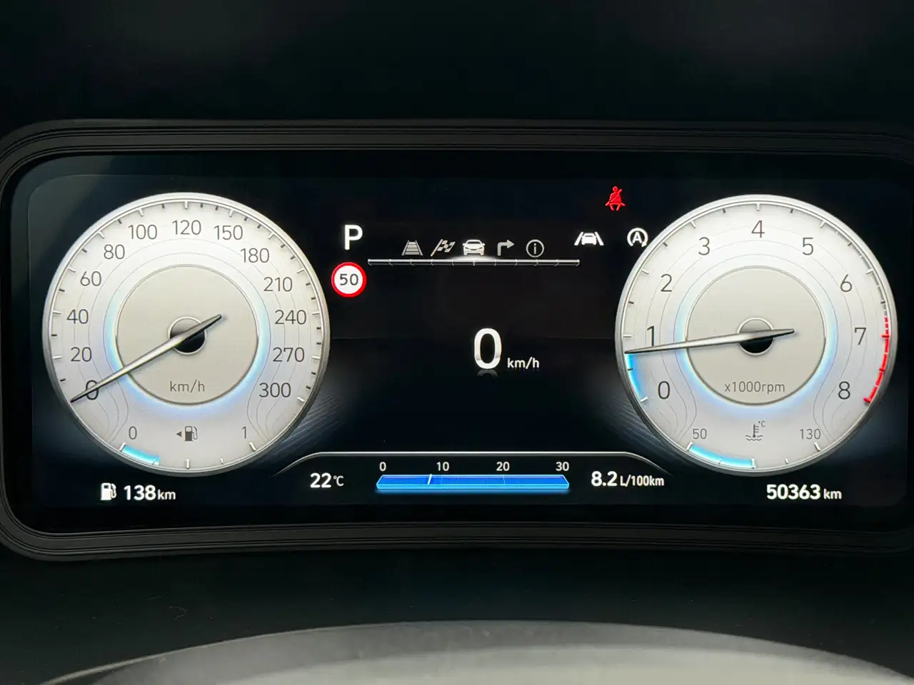 Hyundai KONA - 9