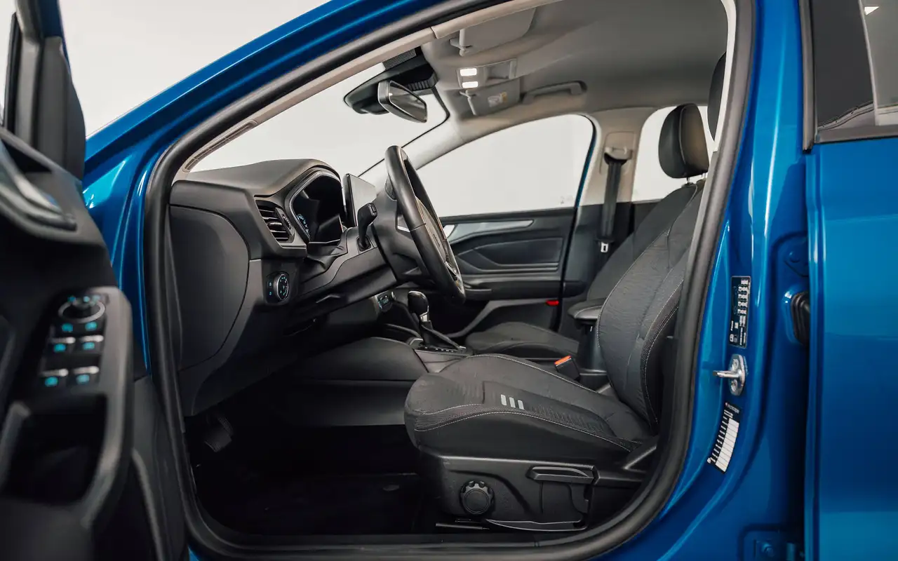 Ford Focus - 9