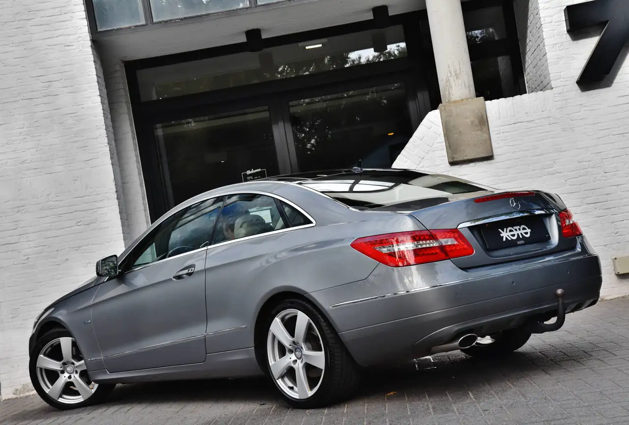 Mercedes-Benz E 220 - 9