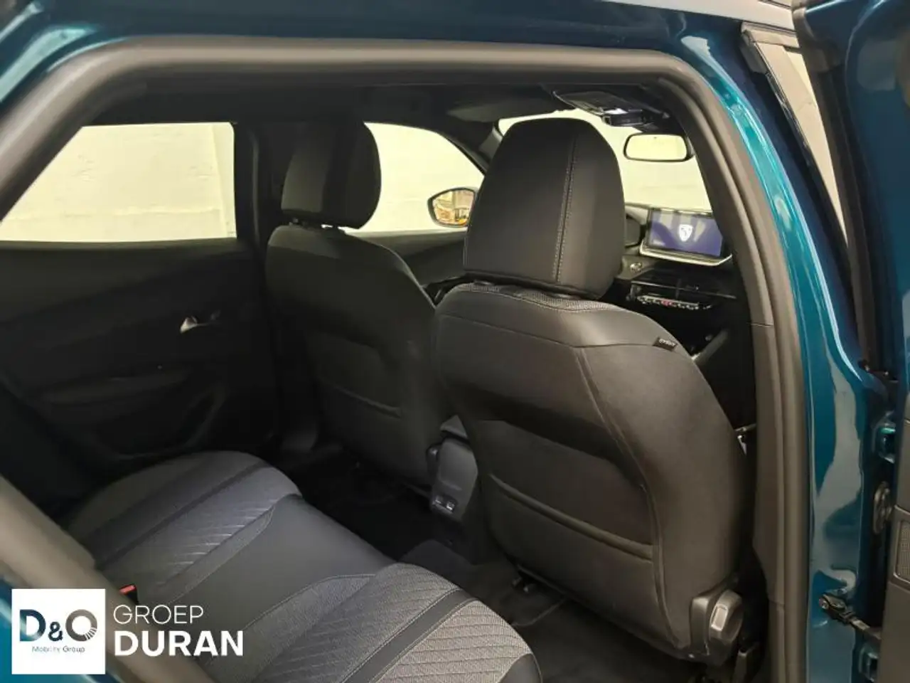 Peugeot 2008 - 12