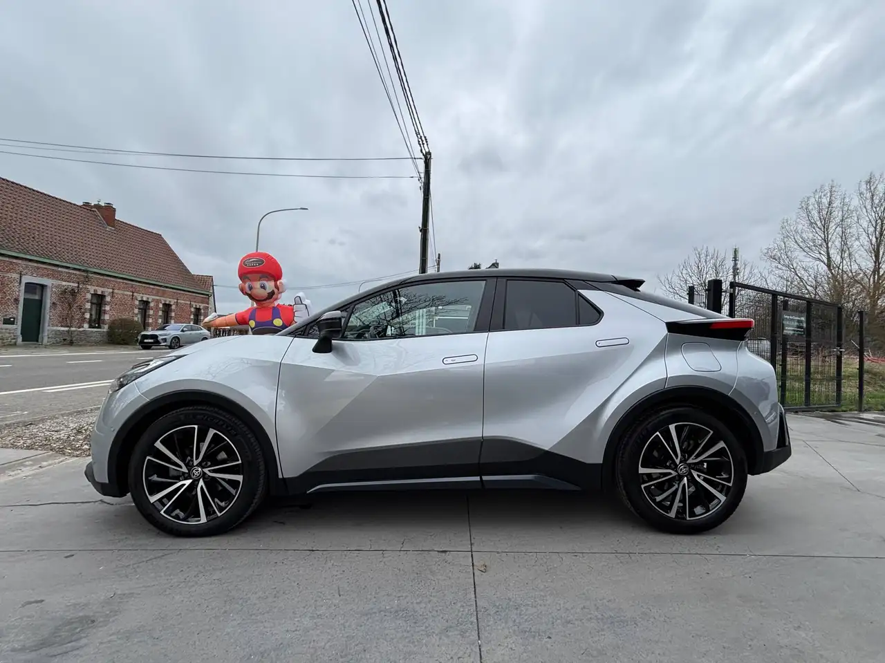Toyota C-HR - 8