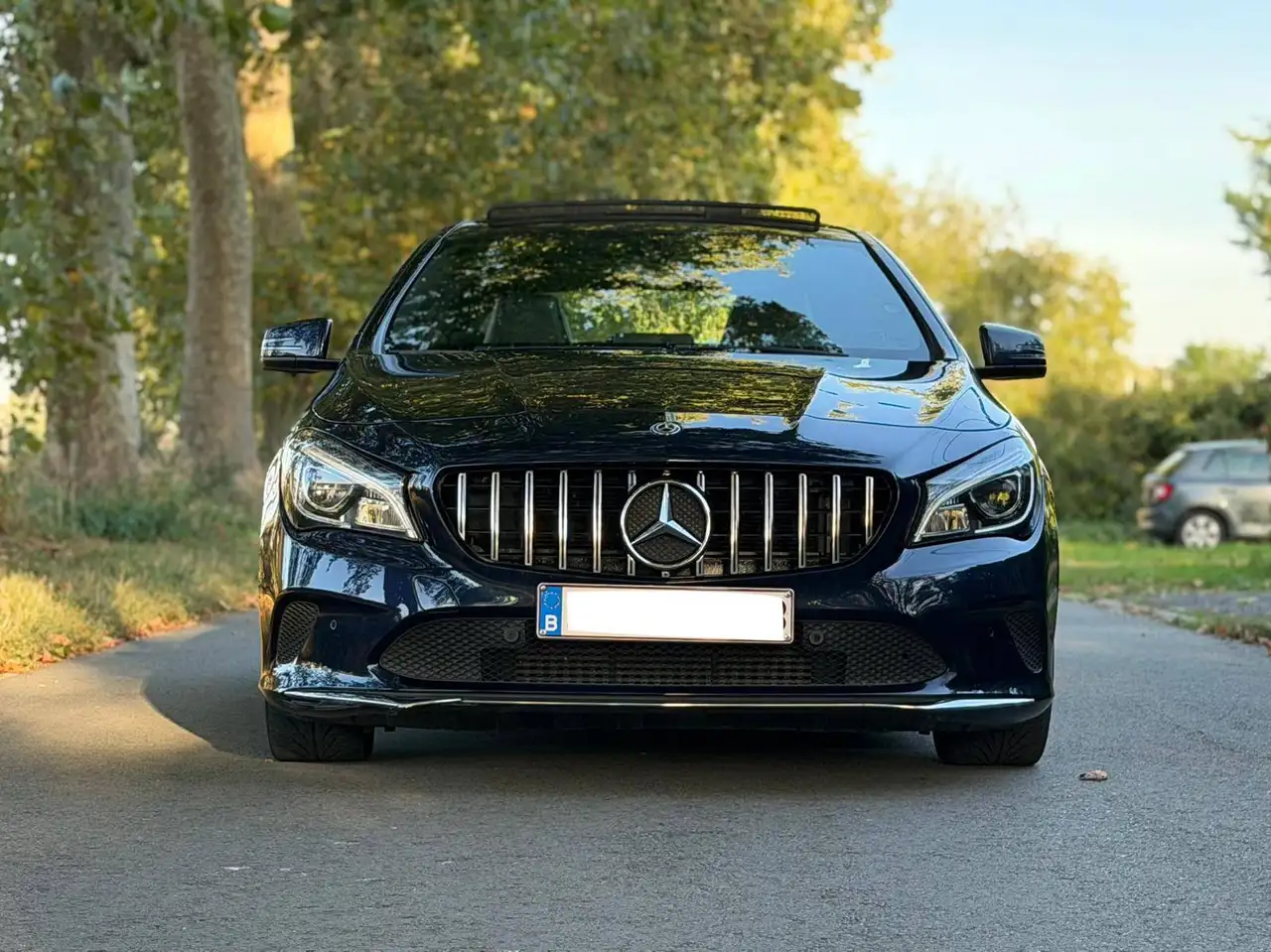 Mercedes-Benz CLA 180 - 6
