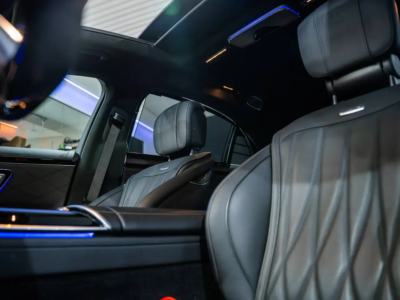 Mercedes-Benz S 63 AMG - 11