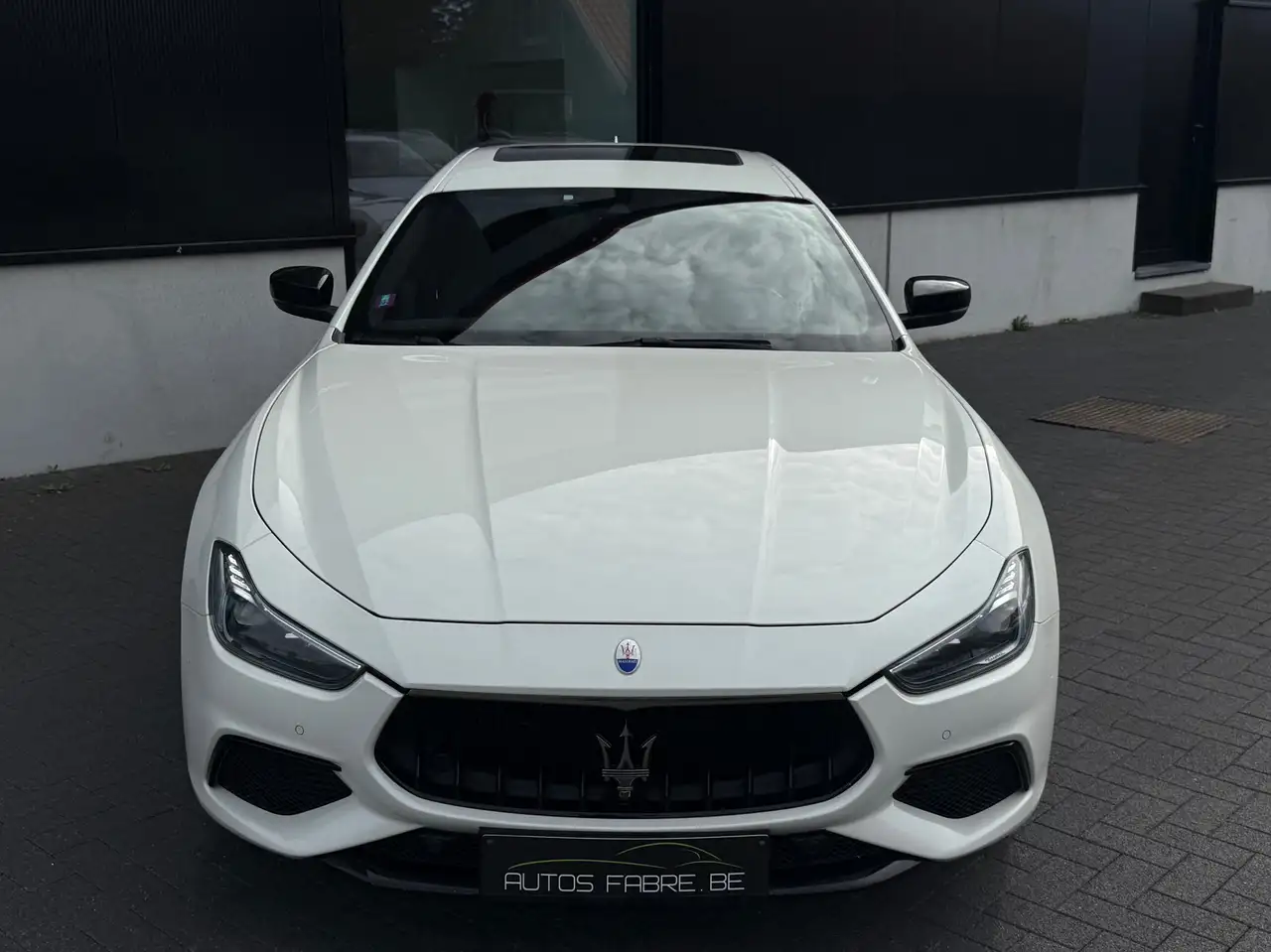 Maserati Ghibli - 2