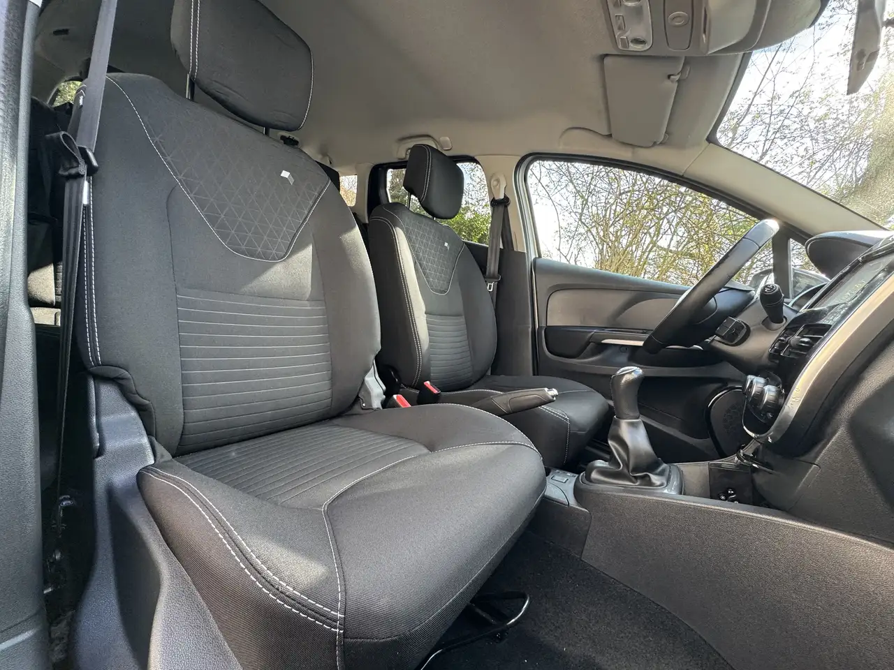 Renault Clio - 8
