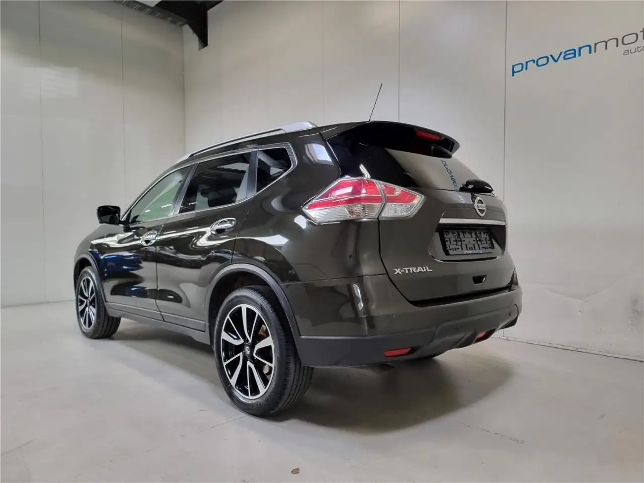 Nissan X-Trail - 6
