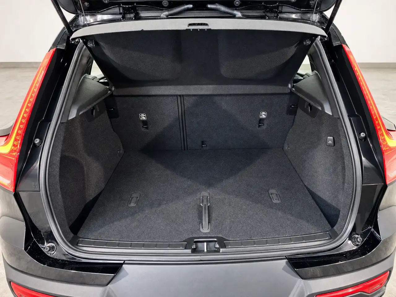 Volvo XC40 - 5