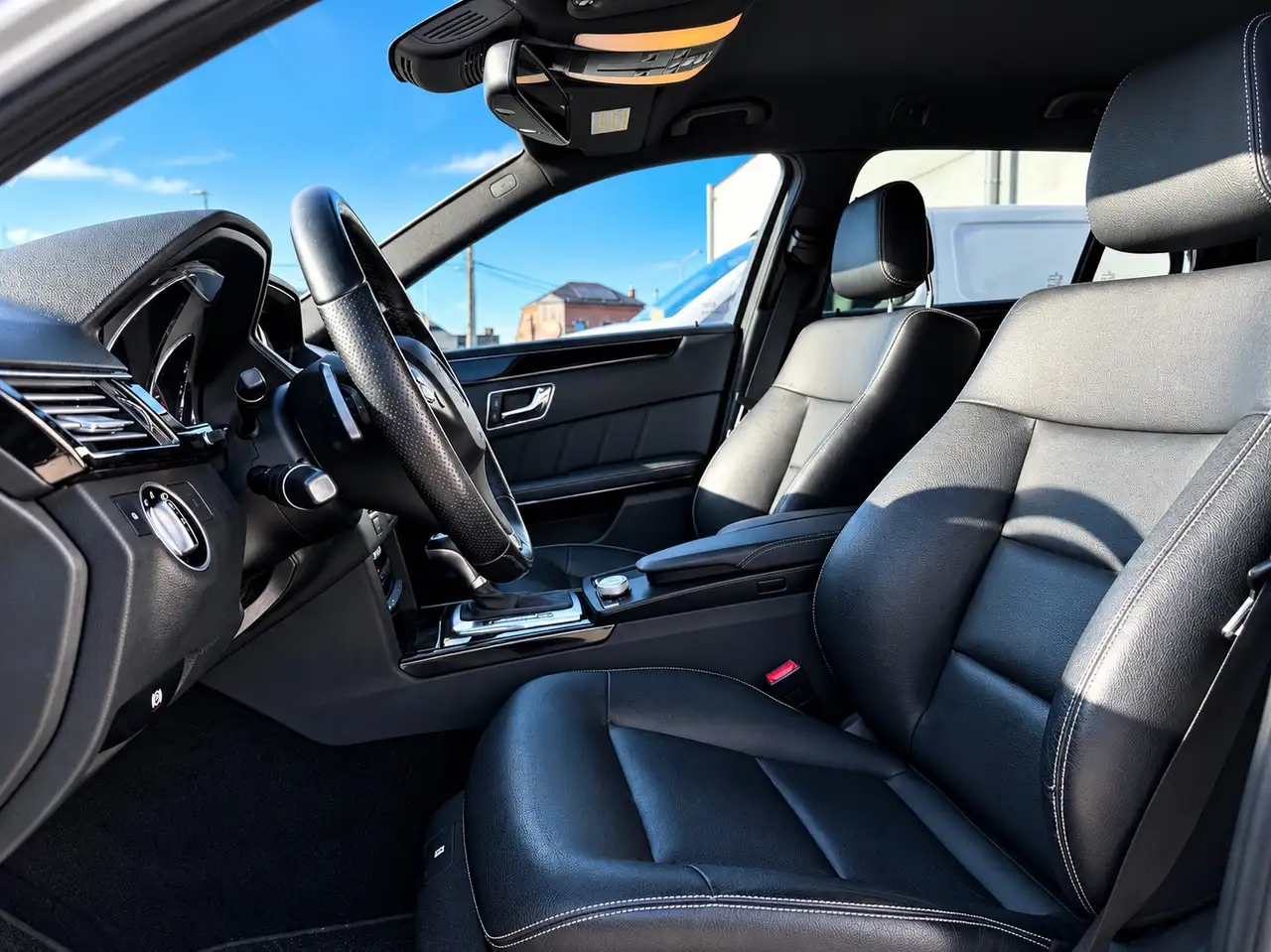 Mercedes-Benz E 220 - 12