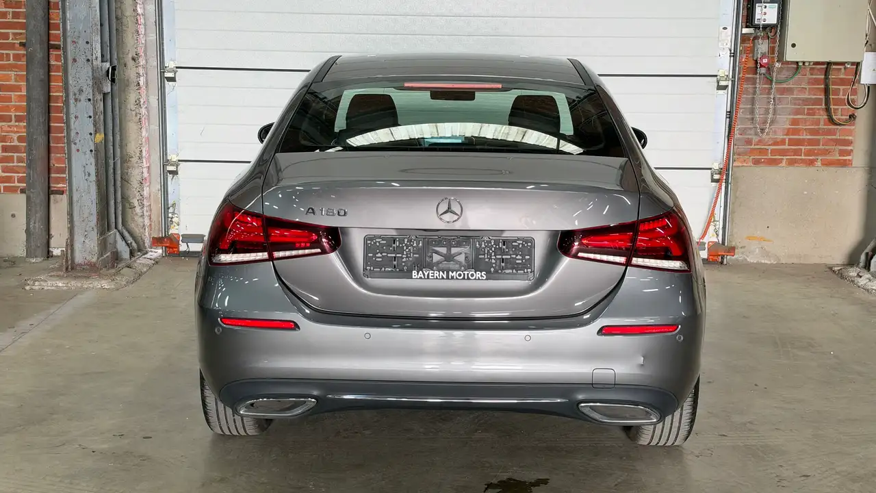 Mercedes-Benz A 180 - 6