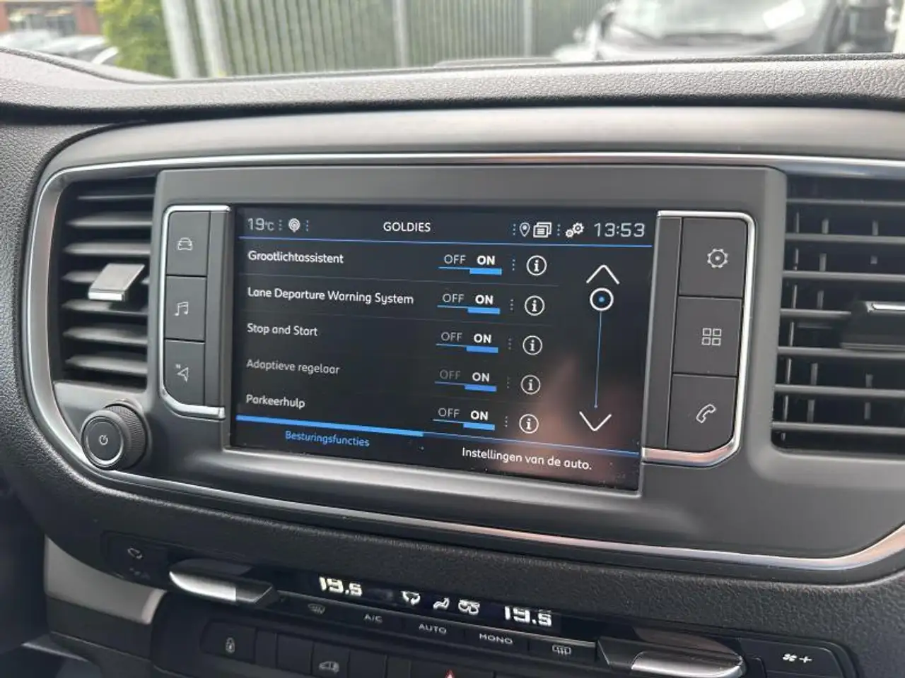 Peugeot Expert - 9