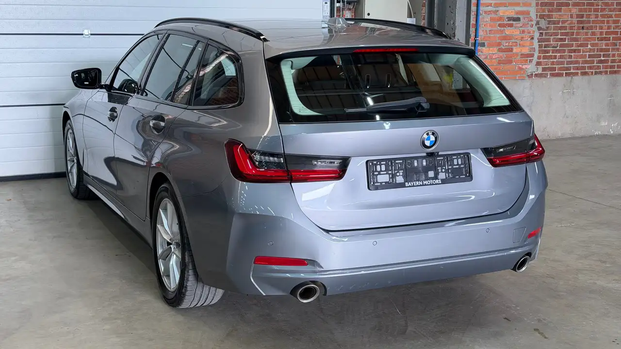 BMW 318 - 6