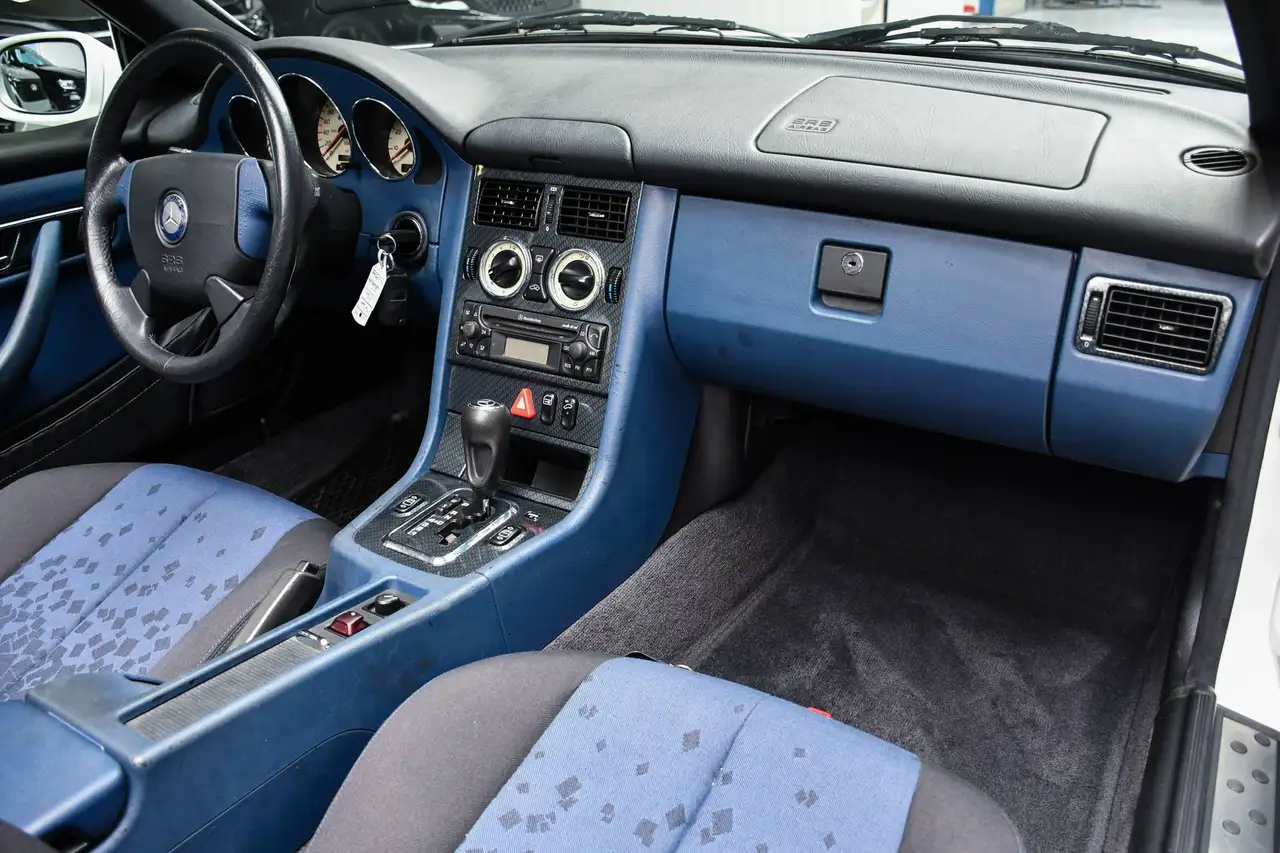 Mercedes-Benz SLK 200 - 7