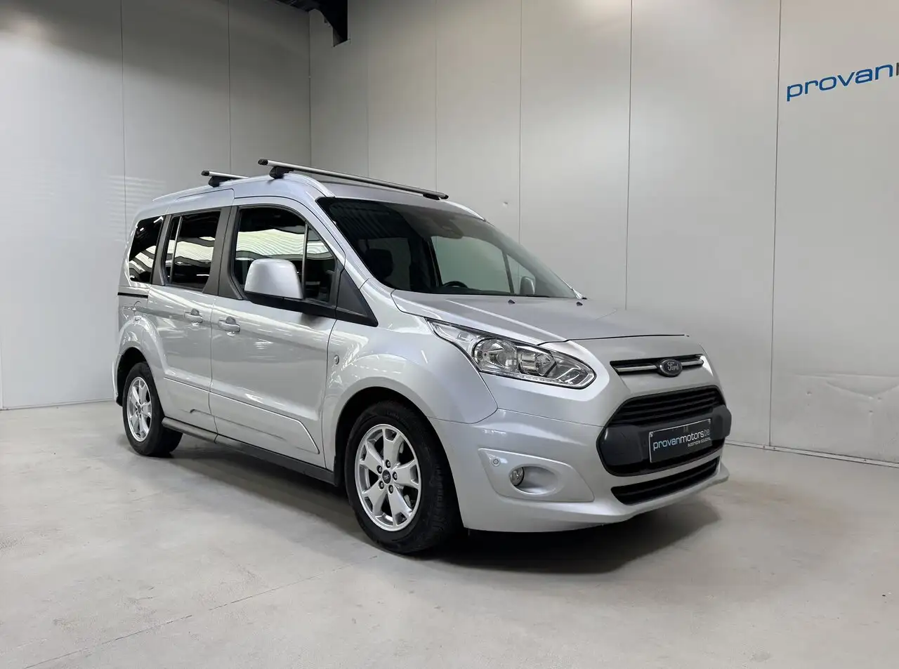 Ford Tourneo - 5