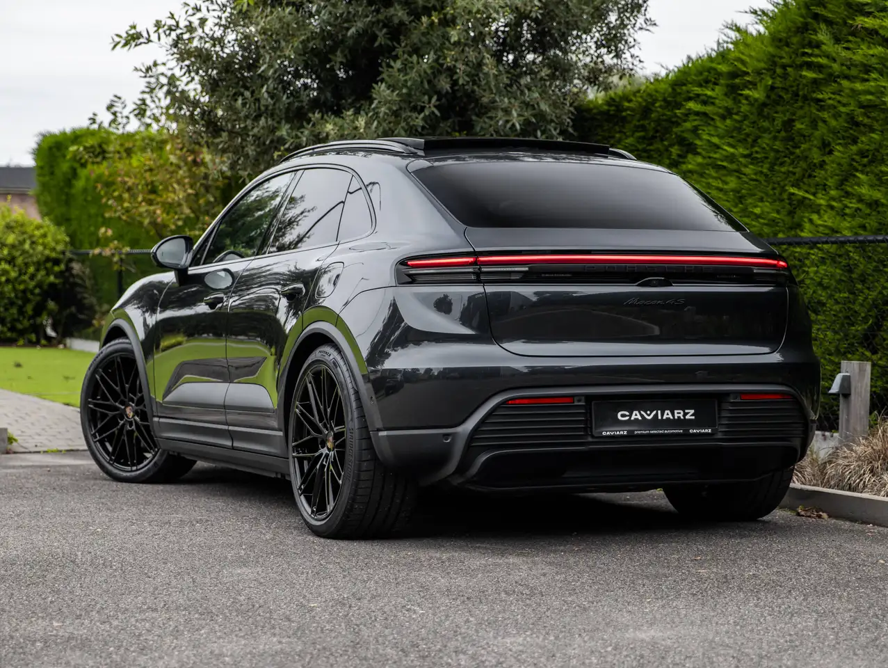 Porsche Macan - 2