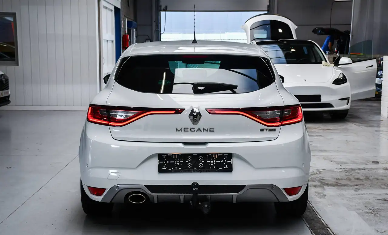 Renault Megane - 5
