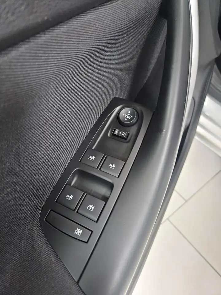 Opel Astra - 12