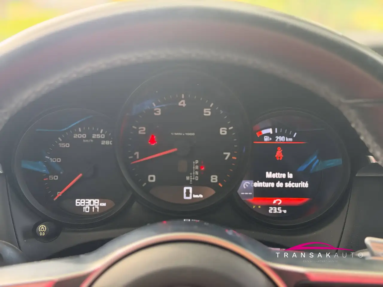 Porsche Macan - 12