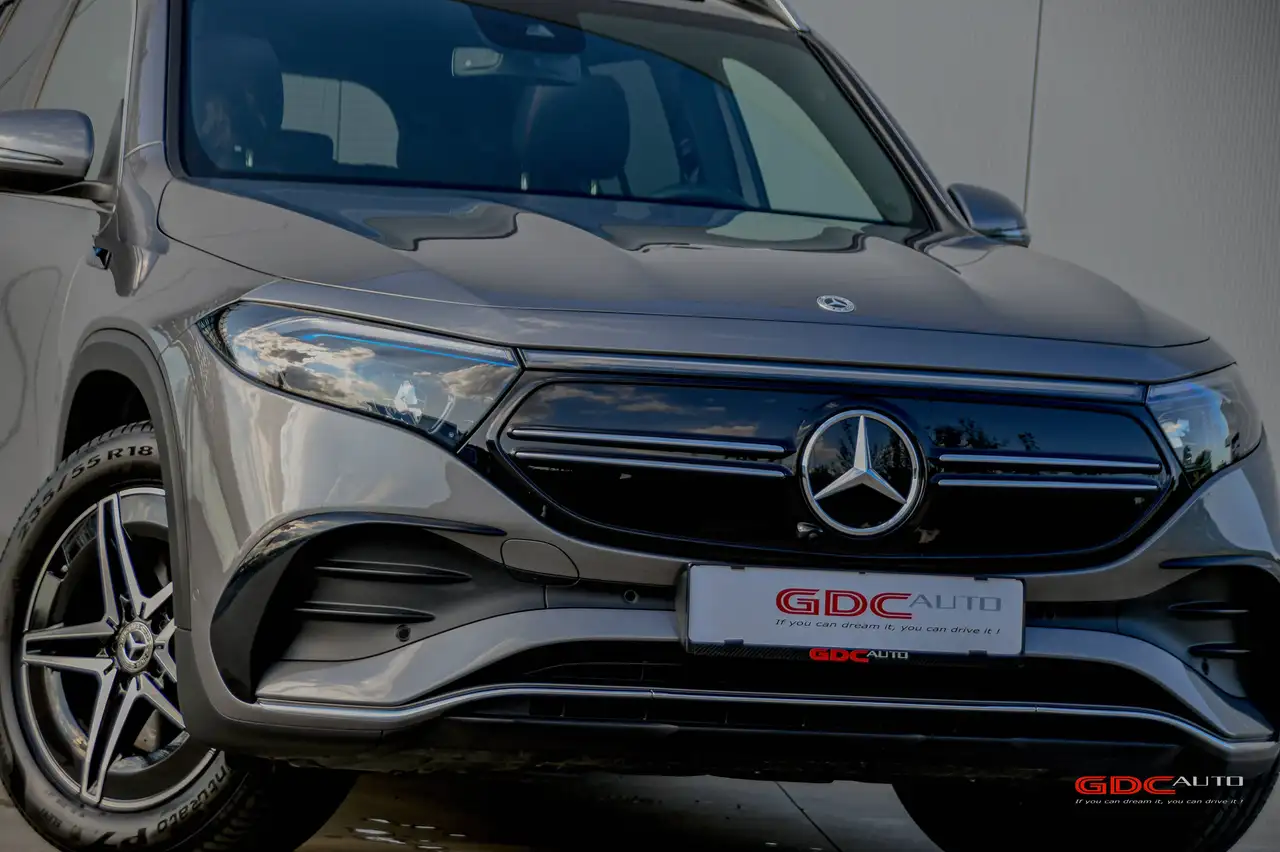 Mercedes-Benz EQB 350 - 2