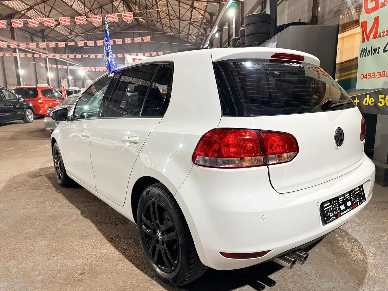 Volkswagen Golf - 4