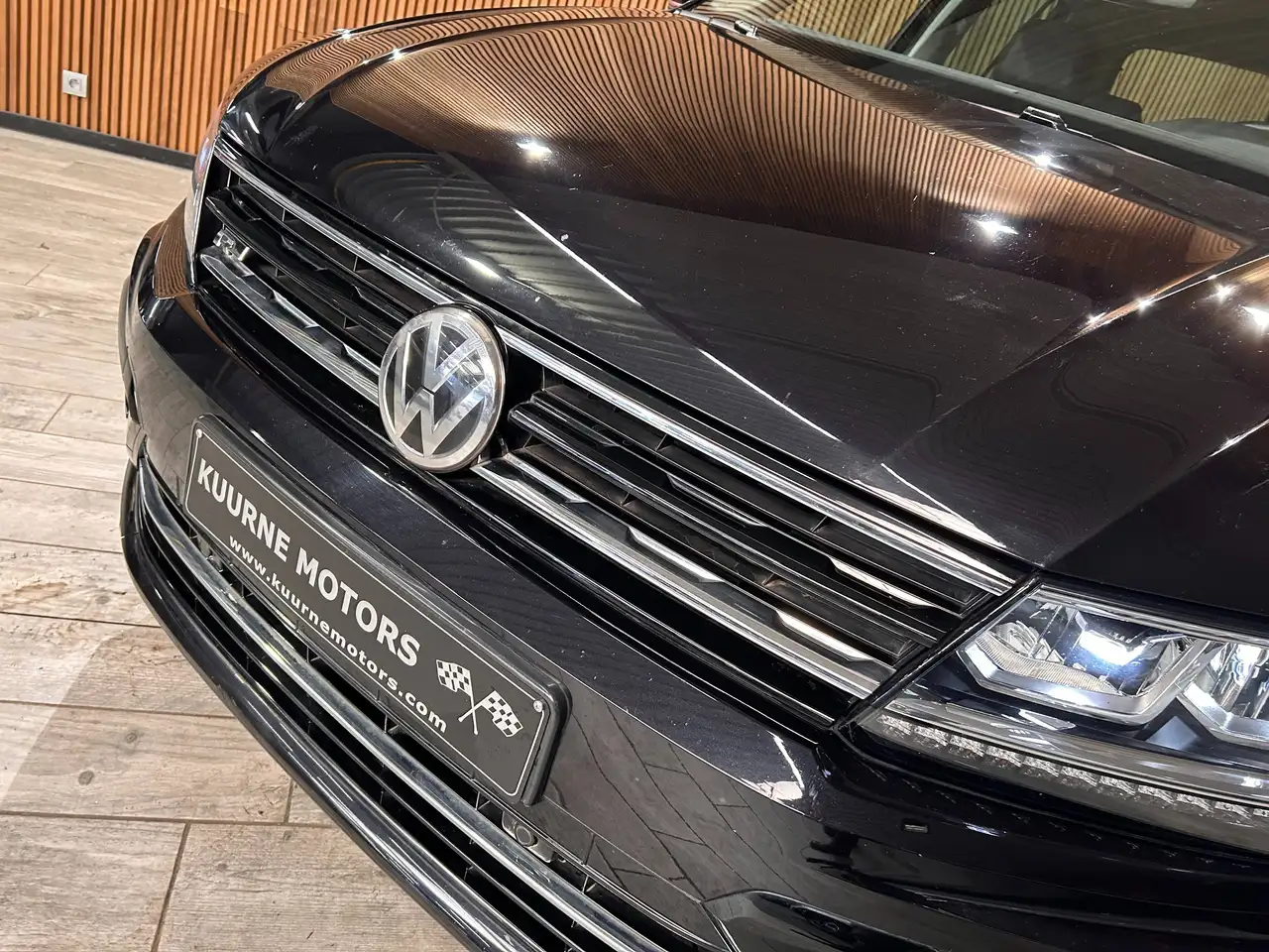 Volkswagen Tiguan - 25