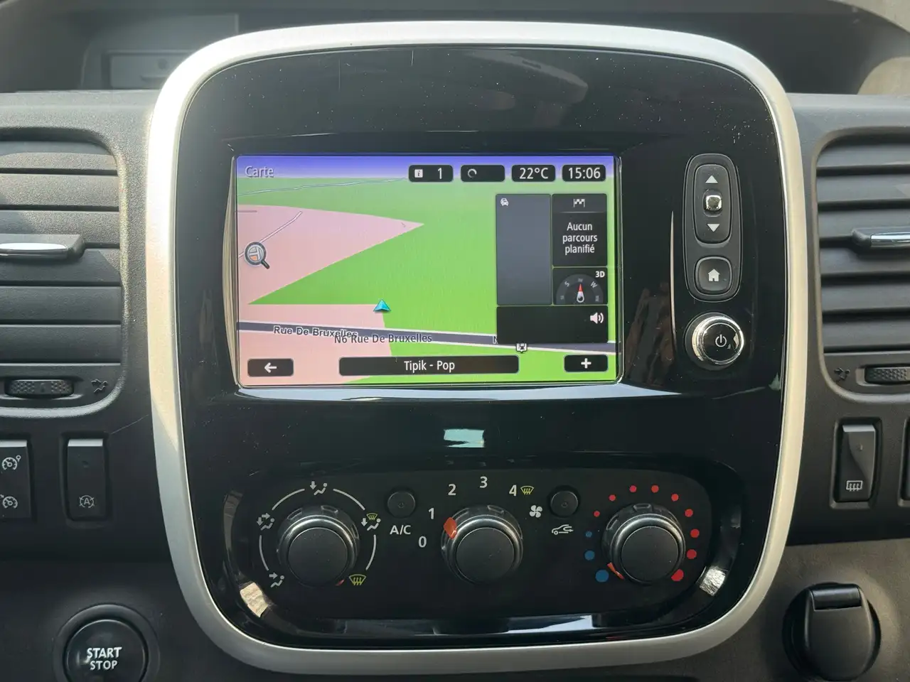 Renault Trafic - 8