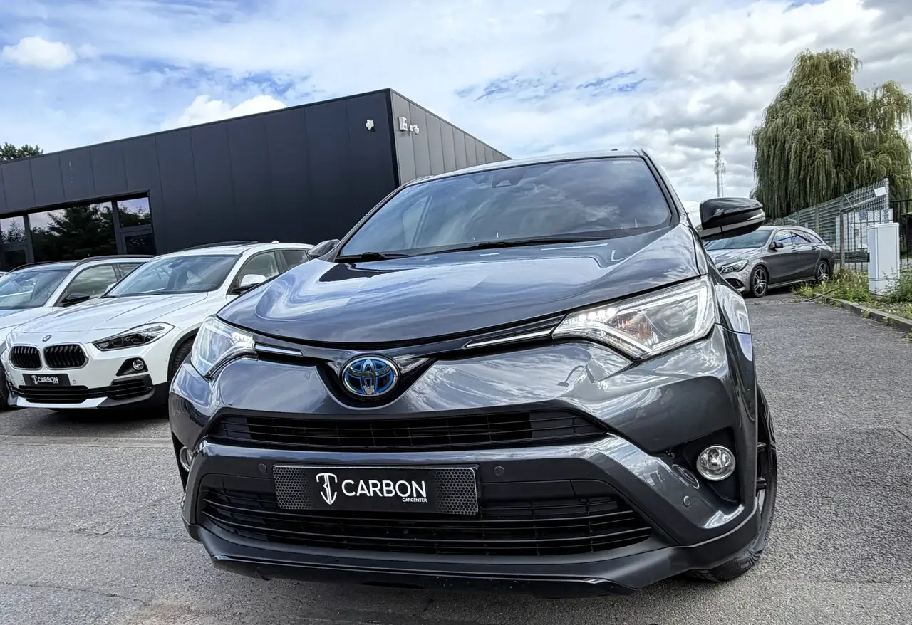 Toyota RAV4 - 2