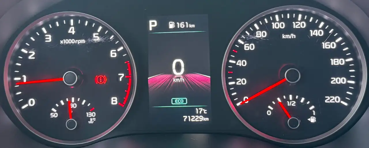 Kia Rio - 7