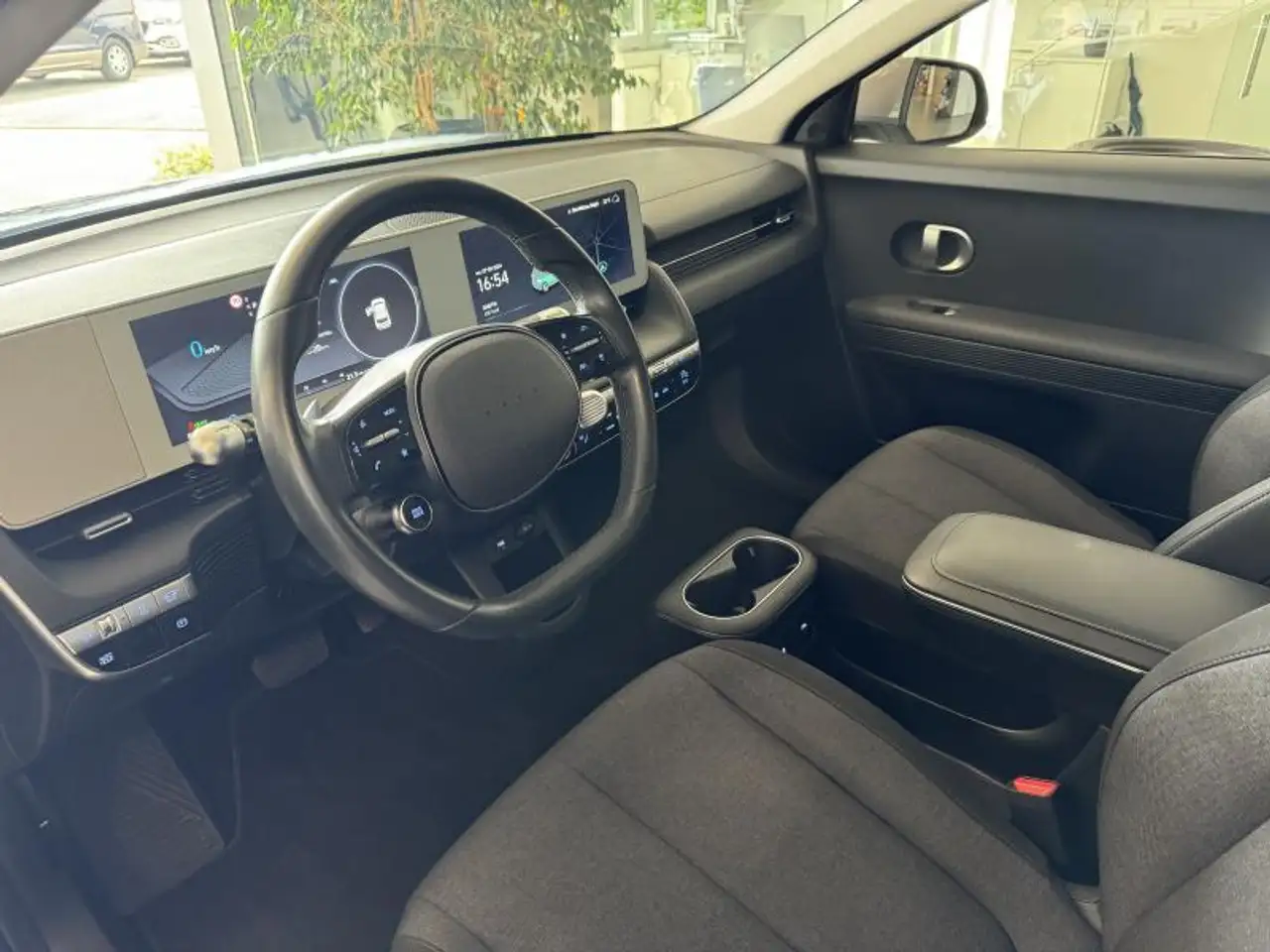 Hyundai IONIQ 5 - 4