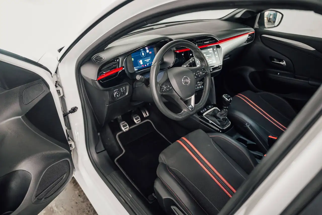 Opel Corsa - 8