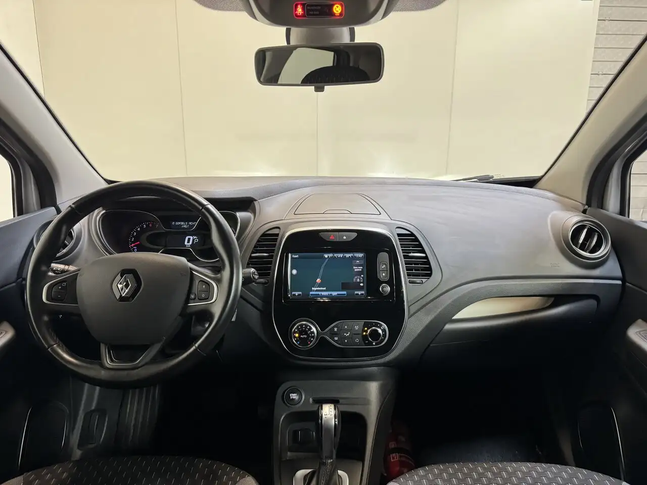 Renault Captur - 11
