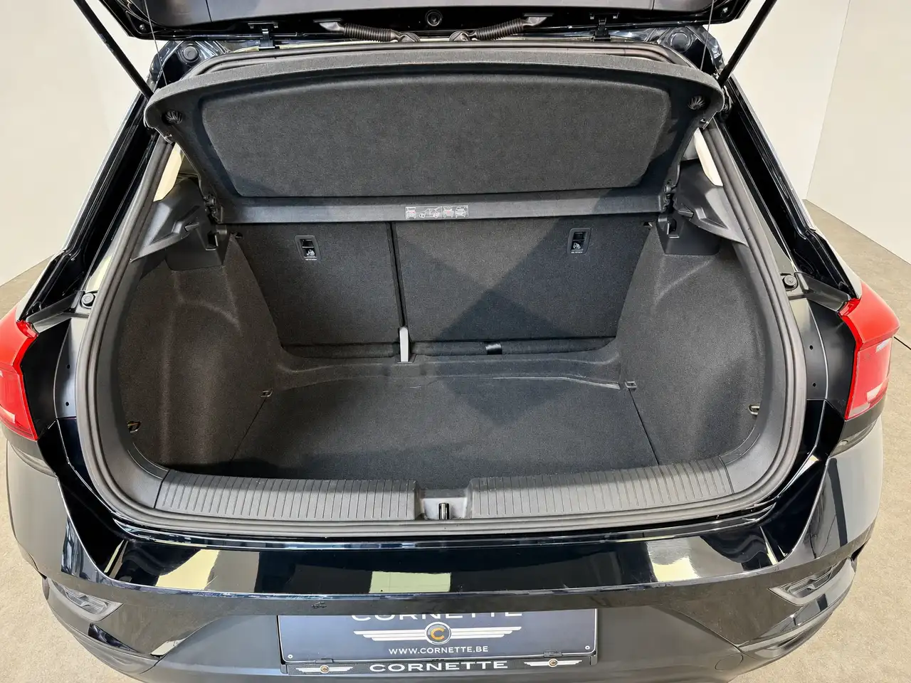 Volkswagen T-Roc - 6