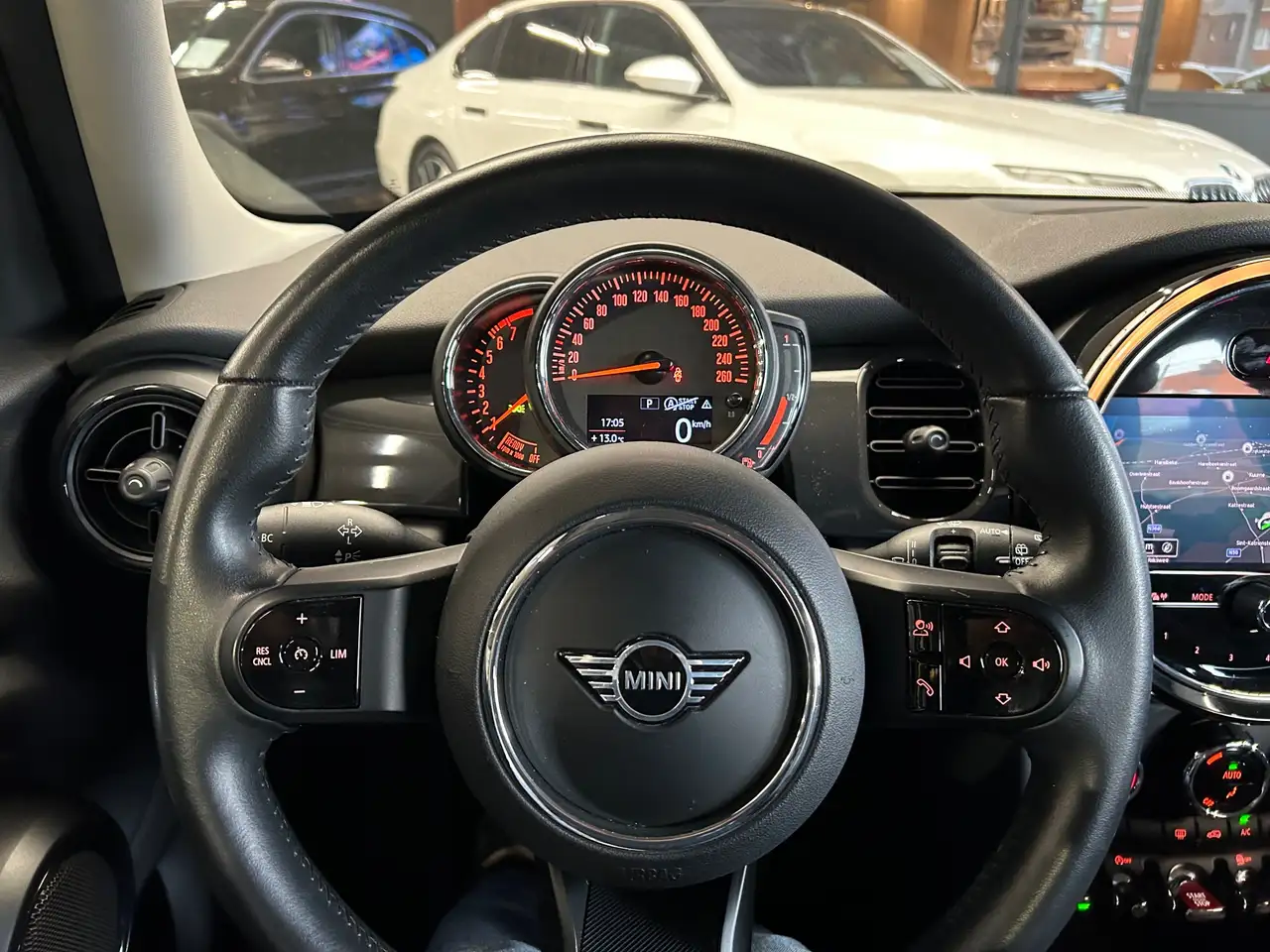 MINI One - 9