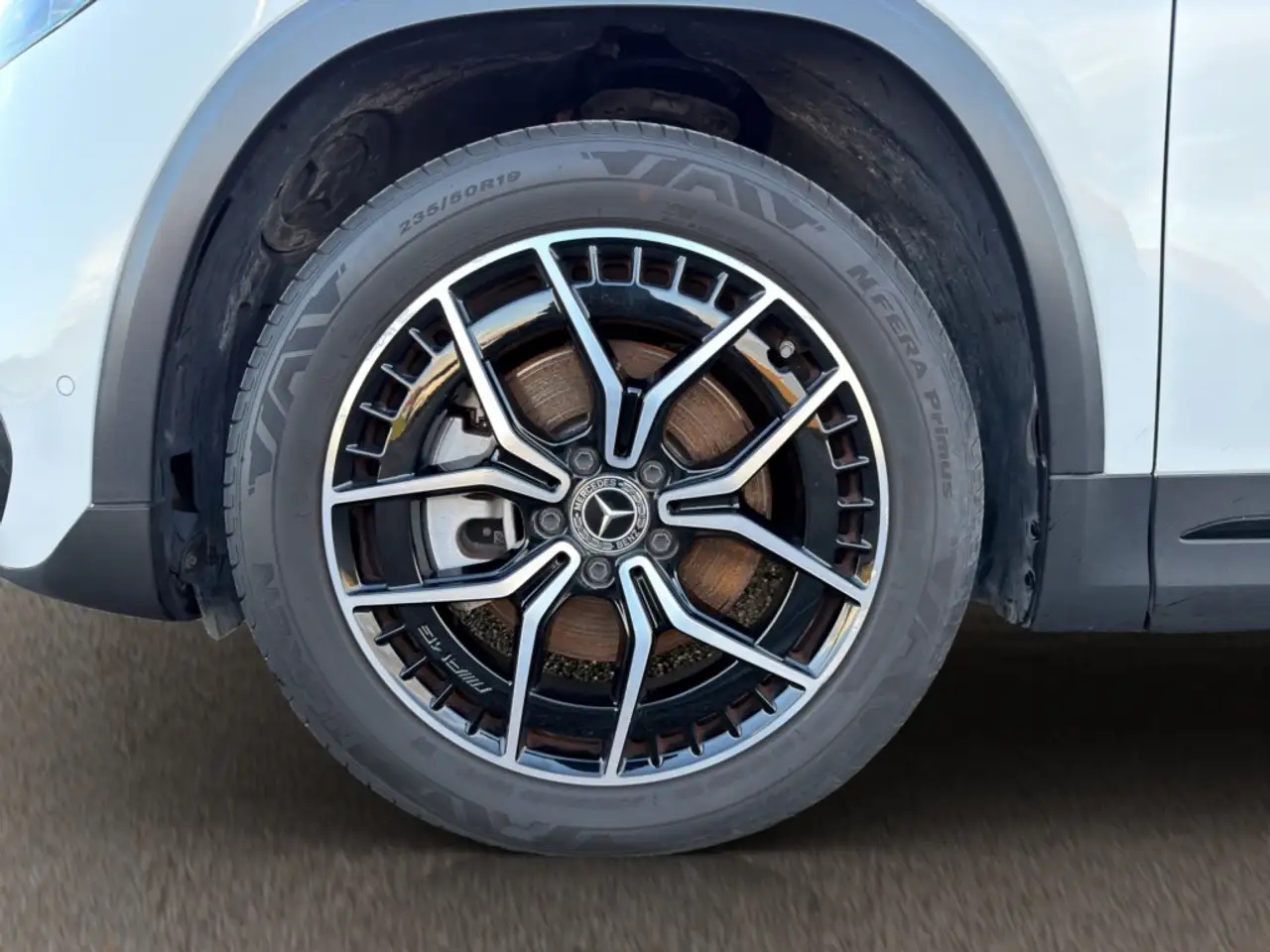 Mercedes-Benz EQA 250 - 10