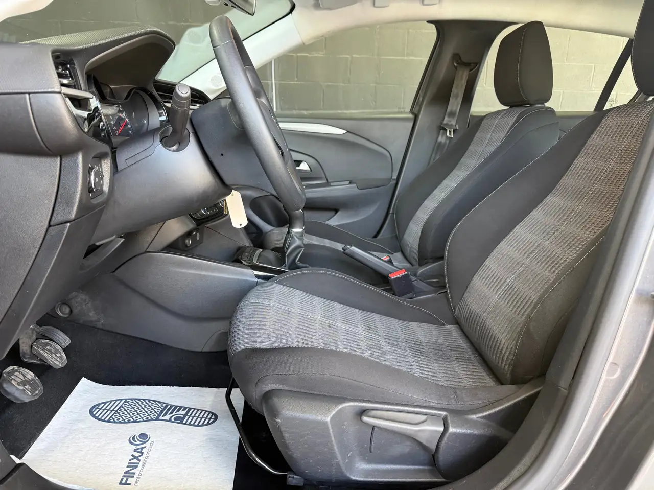 Opel Corsa - 10